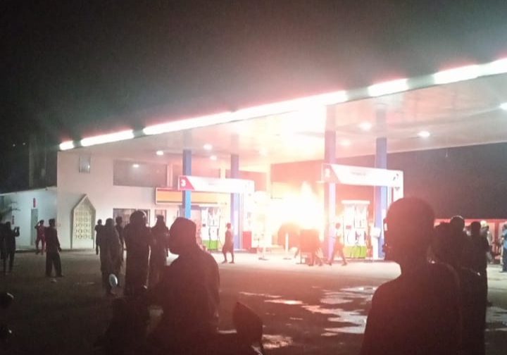 Pete-Pete Terbakar Saat Isi Pertalite, SPBU di Maros Nyaris Meledak
