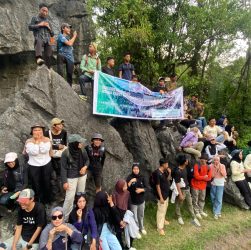 GenPi Maros Goyang Karst: Wisata Gratis, Edukasi Jalan Terus