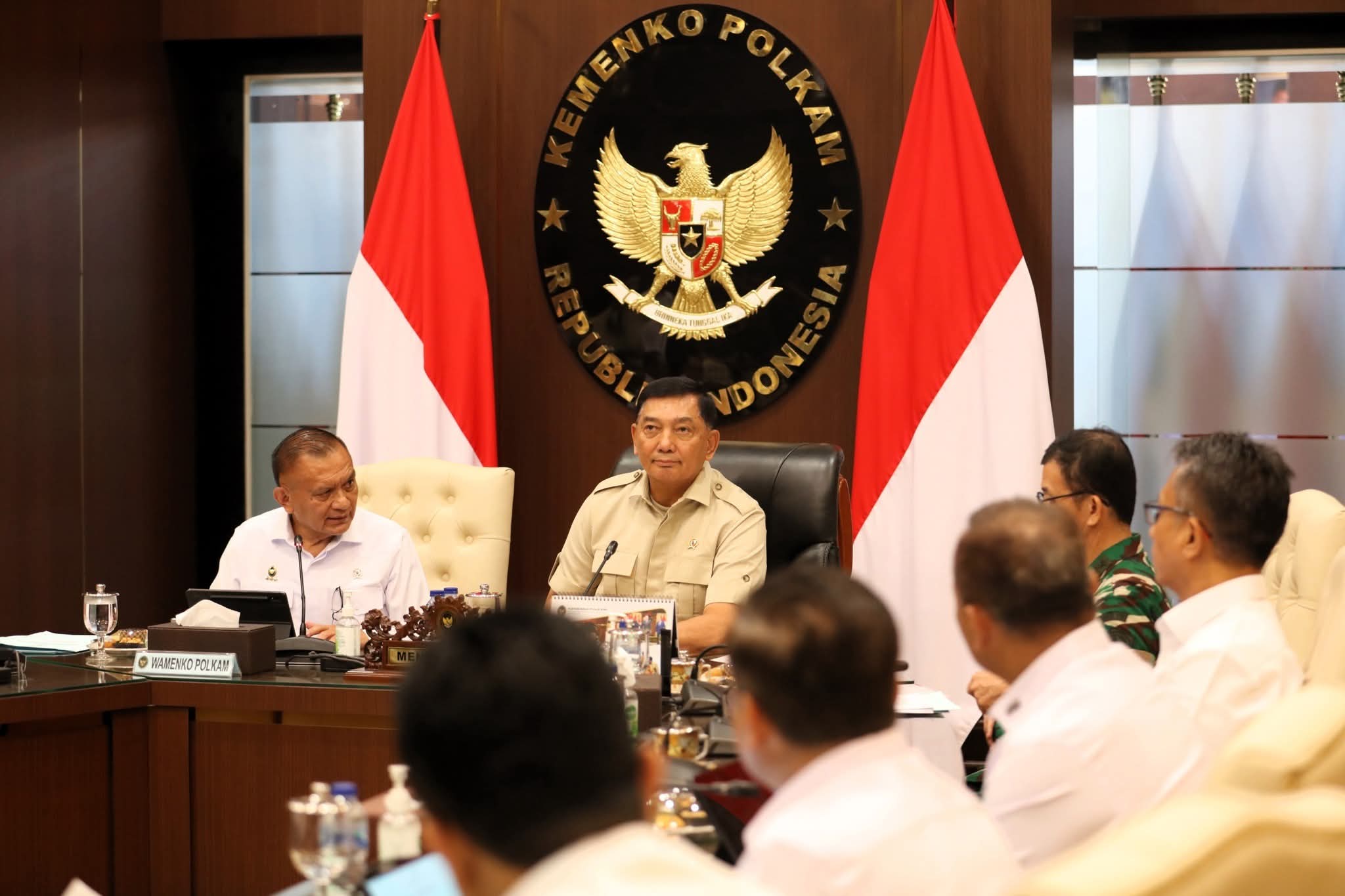 Sjafrie Injak Gas, Gelar Rapat Perdana Menko Polkam