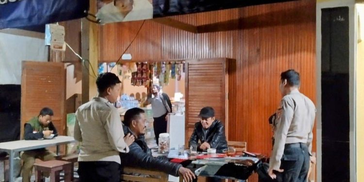 Kolaborasi Polri dan Warga, Patroli Humanis Polres Maros Wujudkan Lingkungan Kondusif