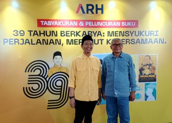 39 TAHUN ARIEF ROSYID HASAN DIMATA SENIOR