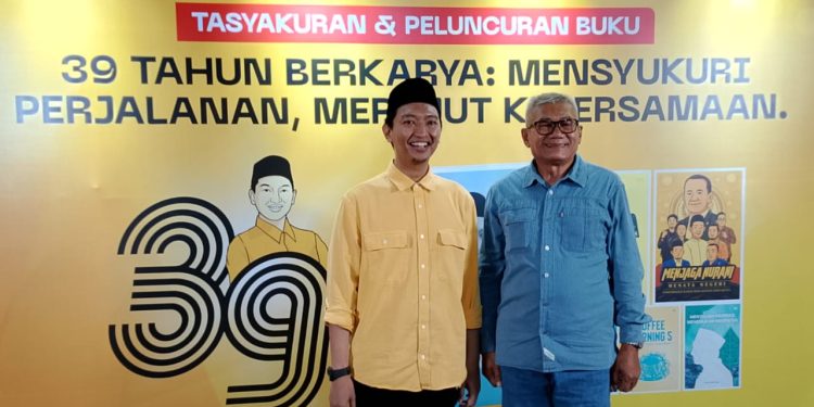39 TAHUN ARIEF ROSYID HASAN DIMATA SENIOR