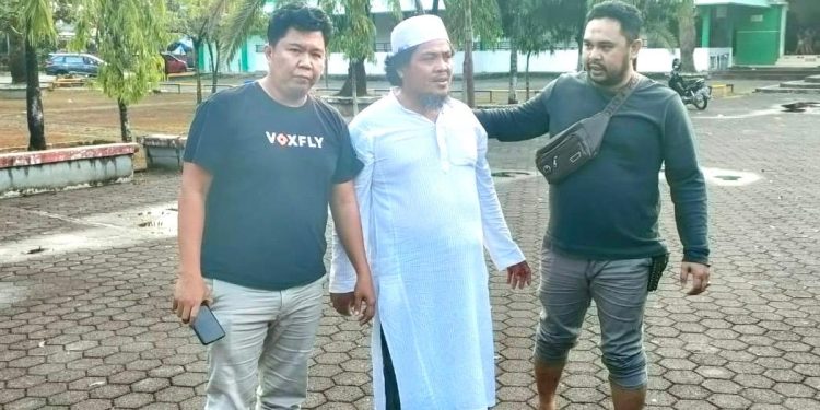 Polisi Tangkap Terduga Pelaku Pembakaran Perlengkapan Ibadah di Masjid Maros