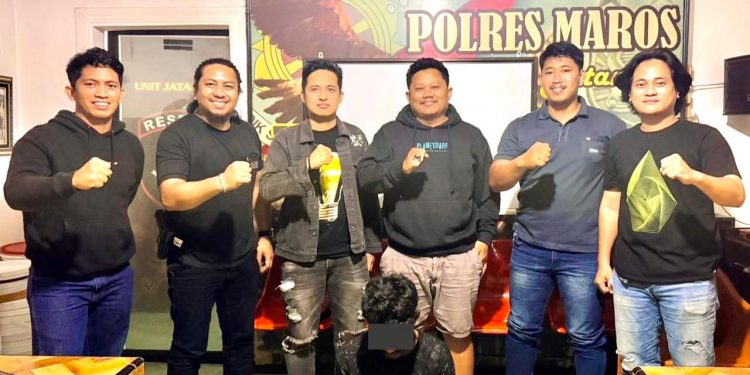 POLISI TANGKAP PELAKU PENUSUKAN DI MAROS, KORBAN KEHILANGAN PENGIHATAN AKIBAT LUKA DI MATA