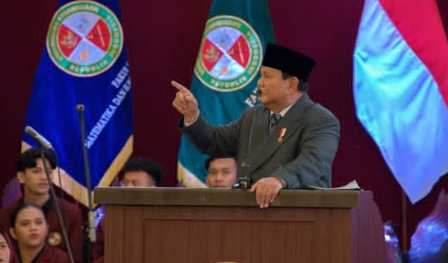 PRESIDEN RI MERANGKAP KETUA YAYASAN UNIVERSITAS KEBANGSAAN, PUBLIK PERTANYAKAN ETIKA JABATAN