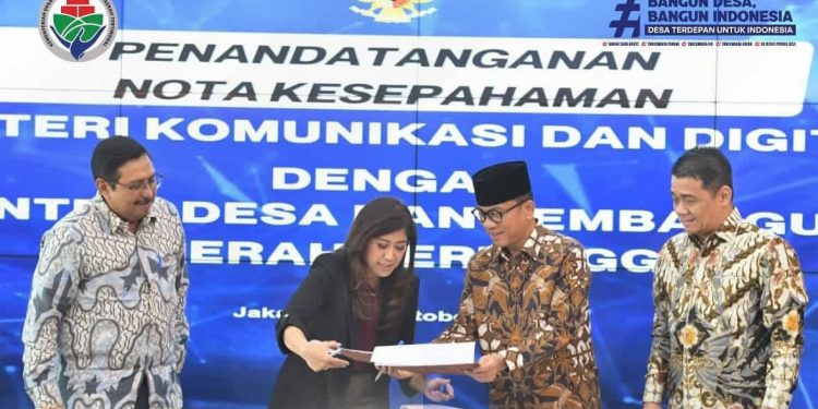 KEMENDES BERSINERGI KEMENKOMDIGI PERKUAT INTERNET DESA INDONESIA