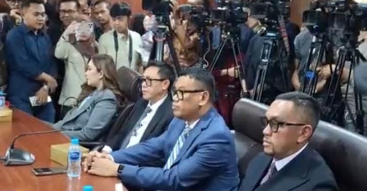 MKD DPR RI JATUHKAN SANKSI NONAKTIF 6 BULAN KEPADA AHMAD SAHRONI