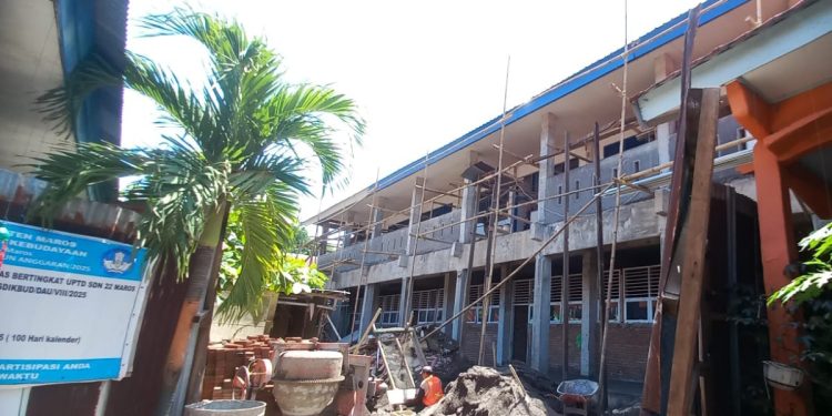 PROYEK SD DI MAROS MANGKRAK USAI KONTRAK HABIS, ADENDUM DINILAI AKAL-AKALAN SELAMATKAN KONTRAKTOR