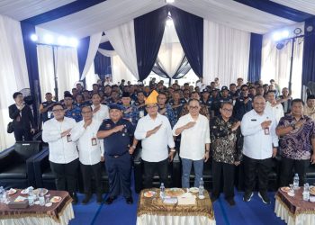 WAMEN VIVA YOGA DORONG NELAYAN TRANSMIGRAN BARELANG TINGKATKAN PRODUKSI, PEMERINTAH SIAP BANGUN PASAR IKAN BERTARAF KOREA SELATAN