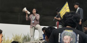 PMII RAYON ADAB DAN HUMANIORA TOLAK WACANA PILKADA MELALUI DPRD