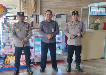 POLRES MAROS PERKETAT PENGAMANAN PUSAT PERBELANJAAN DAN OBJEK WISATA JELANG LIBUR AKHIR TAHUN