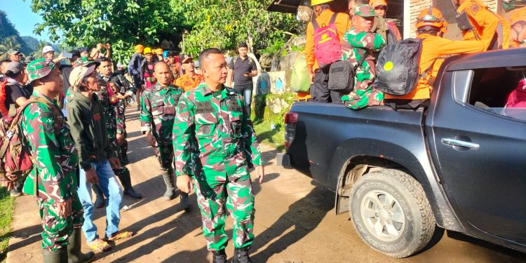 PERINTAH PRESIDEN : TNI MAKSIMALKAN SAR ATR, 1.075 PERSONEL DITURUNKAN