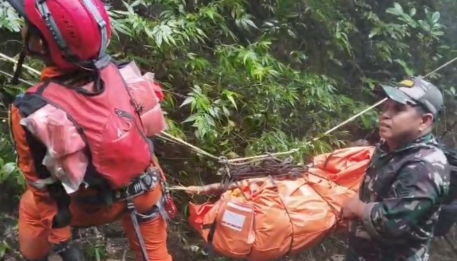 DUA KORBAN PESAWAT ATR DITEMUKAN, RATUSAN RELAWAN DITERJUNKAN DALAM PENCARIAN MASSAL DI BULU SARAUNG