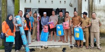 PUTING BELIUNG TERJANG DESA MINASA BAJI, PEMDES SALURKAN BANTUAN LOGISTIK KE WARGA TERDAMPAK