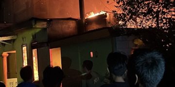 KEBAKARAN DI BONTOA MAROS, SATU RUMAH LUDES DAN SATU WARGA LUKA