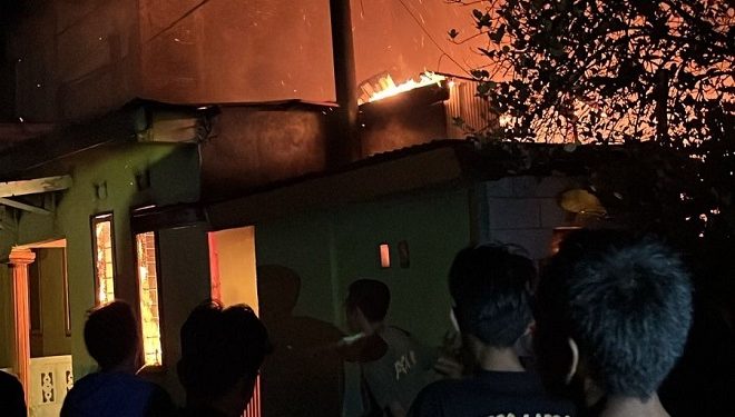 KEBAKARAN DI BONTOA MAROS, SATU RUMAH LUDES DAN SATU WARGA LUKA