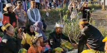 Appalili dan Adekka Aselolo, Tradisi Lima Tahunan Meriahkan Pesta Panen Pattontongan