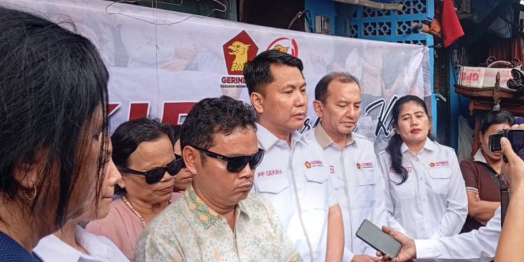 Jelang Rakernas, GEKIRA Tebar Sembako di Tengah Potret Kemiskinan yang Tak Kunjung Usai
