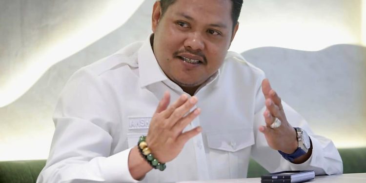 LOGIS 08 DESAK TATA KELOLA MBG DIPERKETAT