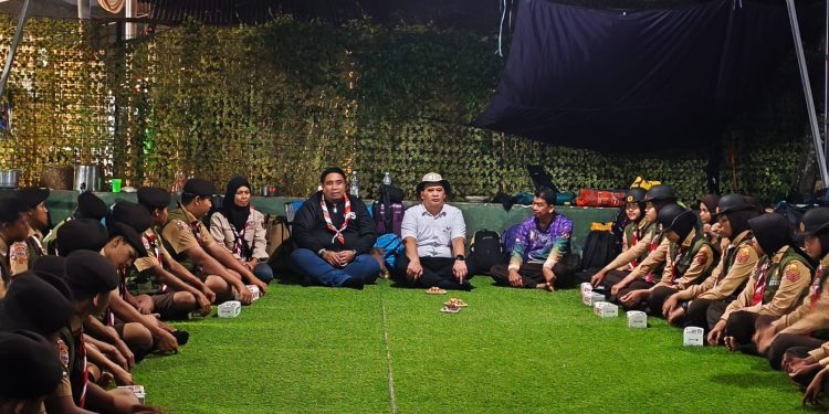MALAM HANGAT CHAIDIR SYAM BERSAMA KONTINGEN MAROS DI JAMNAS XII