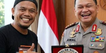 MUTASI KAPOLDA SULSEL, IRJEN DJUHANDHANI DIGANTI IRJEN AWAL CHAIRUDDIN
